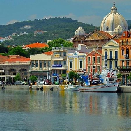 Апартаменты Πλάτανος Στούντιο Platanos Studio Митилини Экстерьер фото